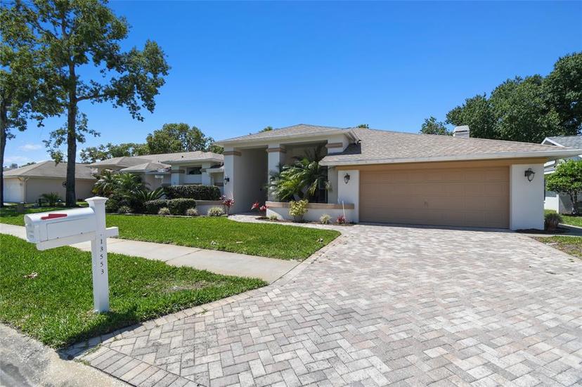 Picture of 13553 Glaze Brook Drive, Hudson FL 34667