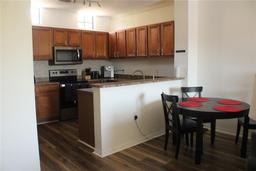 Picture of 6117 Metrowest Boulevard Unit 106, Orlando, FL 32835
