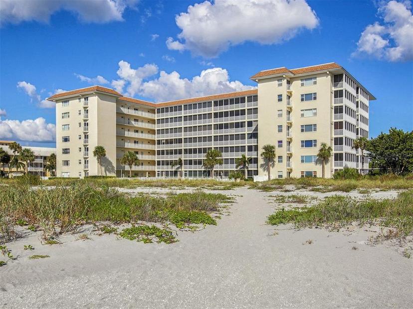 Picture of 1150 Tarpon Center Drive Unit 3G 307, Venice FL 34285