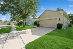 Picture of 14208 Morning Frost Drive, Orlando, FL 32828