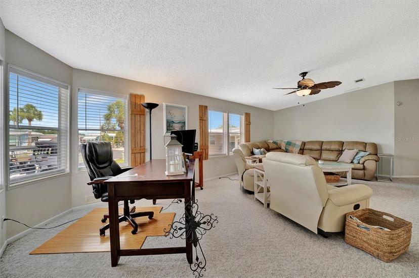 Picture of 119 E Saint Johns Way, Apollo Beach FL 33572