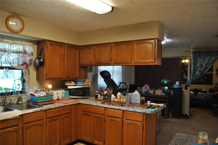 Picture of 601 W College Avenue, Ruskin FL 33570