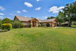Picture of 4645 Meadowview Circle, Sarasota, FL 34233