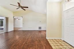 Picture of 4645 Meadowview Circle, Sarasota, FL 34233