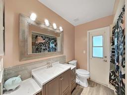 Picture of 3908 N Forbes Rd, Plant City, FL 33565