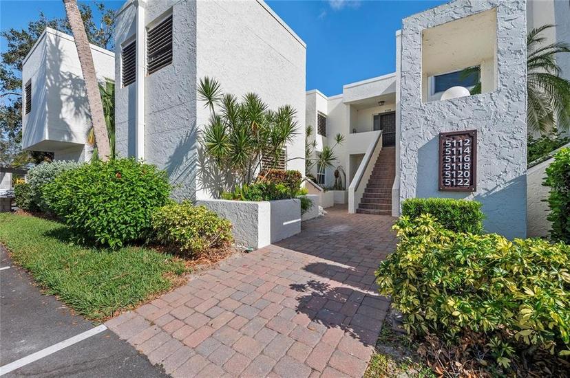 Picture of 5122 Marsh Field Road Unit 62, Sarasota FL 34235