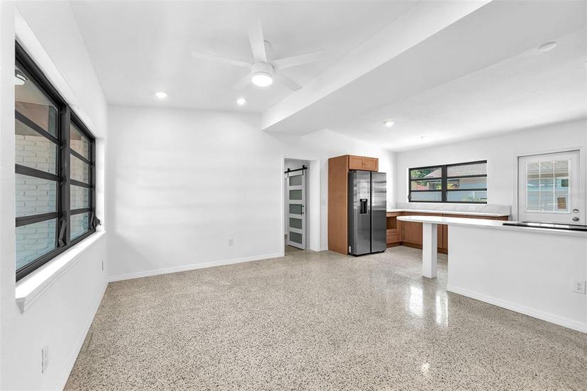 Picture of 2003 E Clinton Street, Tampa FL 33610