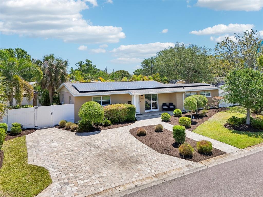 Picture of 4091 Cherry Street Ne, St Petersburg, FL 33703