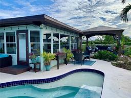 Picture of 7952 1St Avenue S, St Petersburg, FL 33707