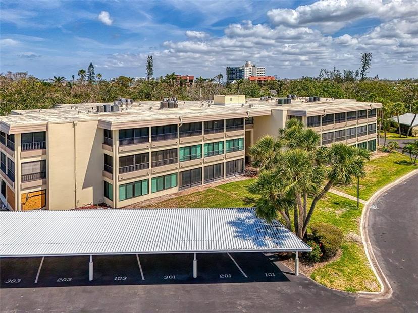 Picture of 225 Hourglass Way Unit 101, Sarasota FL 34242