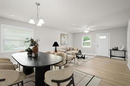 Picture of 506 SE 13Th Terrace, Gainesville, FL 32641