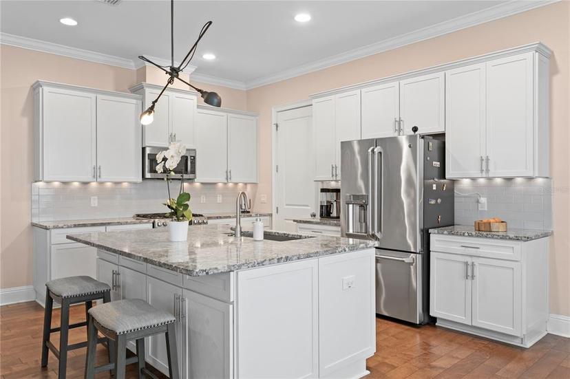 Picture of 1008 S Armenia Avenue Unit A, Tampa FL 33629