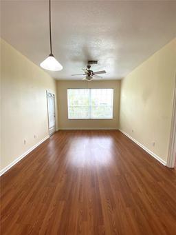 Picture of 1224 S Hiawassee Road Unit 638, Orlando, FL 32835