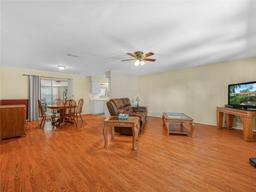 Picture of 115 W Lee Street, Plant City, FL 33563