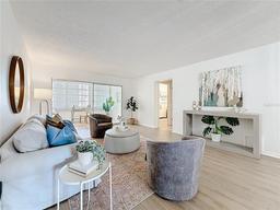 Picture of 5890 38Th Avenue N Unit 305, St Petersburg, FL 33710