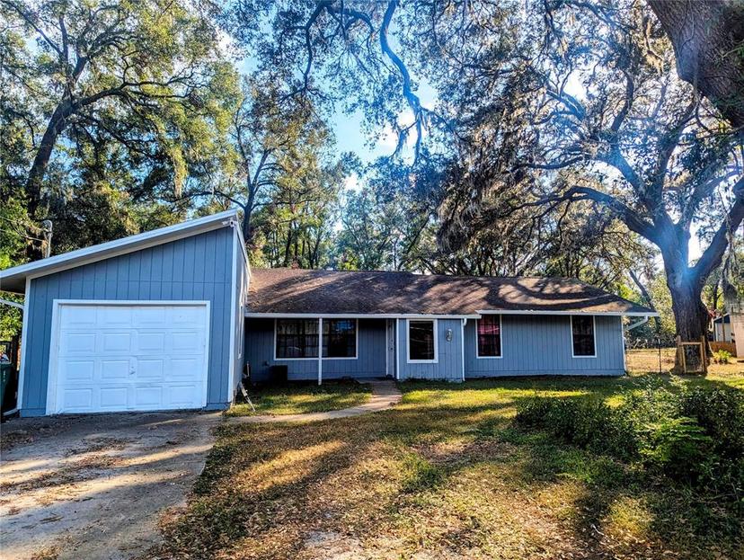 Picture of 37654 Eiland Boulevard, Zephyrhills FL 33542