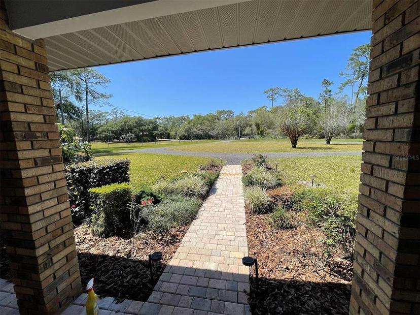 Picture of 1275 Man O War Drive, Deland FL 32724