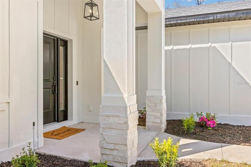 Picture of 16431 Penn State Road, Weeki Wachee FL 34614