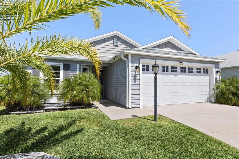 Picture of 1633 Manserra Street, The Villages FL 32163