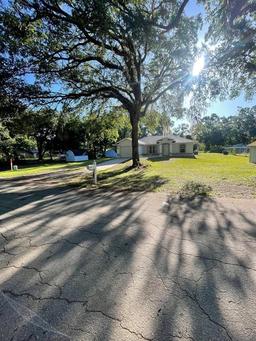 Picture of 7431 Cr 629, Bushnell, FL 33513