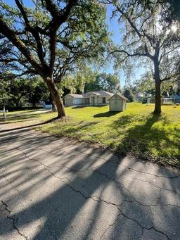 Picture of 7431 Cr 629, Bushnell, FL 33513