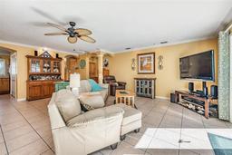 Picture of 2700 Bayshore Boulevard Unit 542, Dunedin, FL 34698
