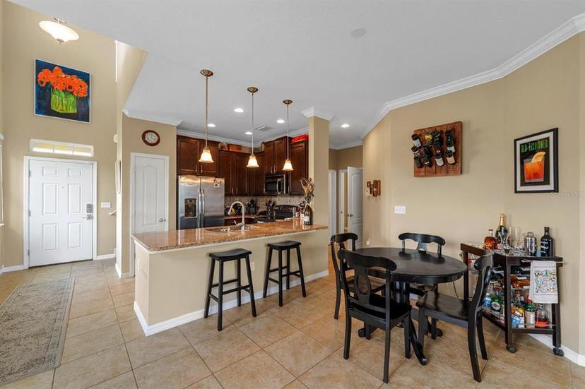 Picture of 582 53Rd Avenue N, St Petersburg FL 33703