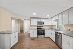Picture of 13226 SW 17Th Street Road, Ocala, FL 34481