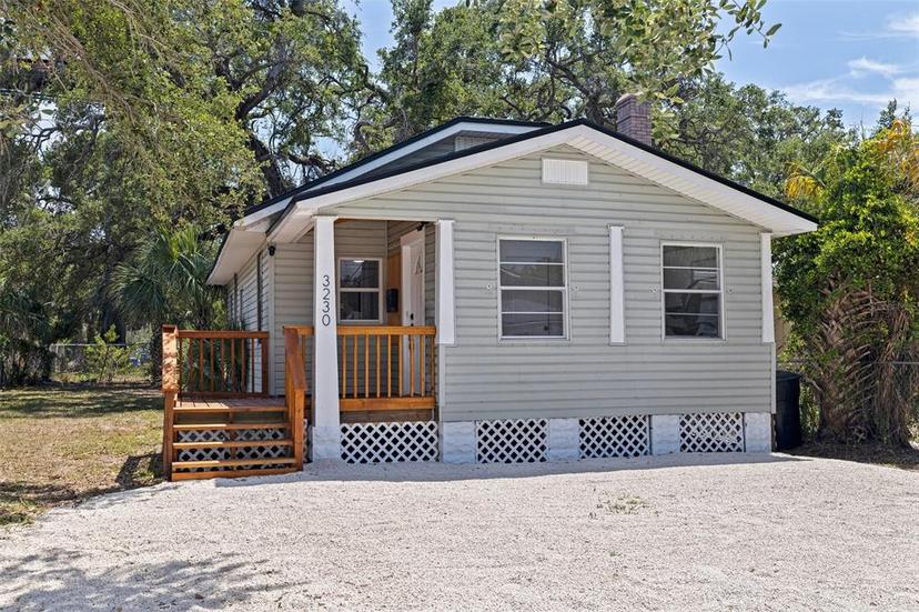 Picture of 3230 Queensboro Avenue S, St Petersburg FL 33712