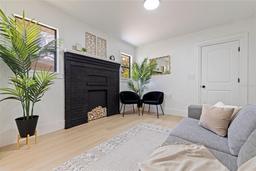 Picture of 3230 Queensboro Avenue S, St Petersburg, FL 33712