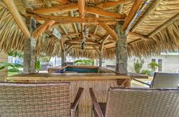 Picture of 208 44Th Avenue Ne, St Petersburg, FL 33703
