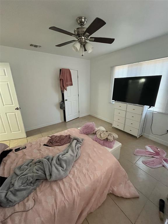 Picture of 1013 E Lake Avenue, Tampa FL 33605