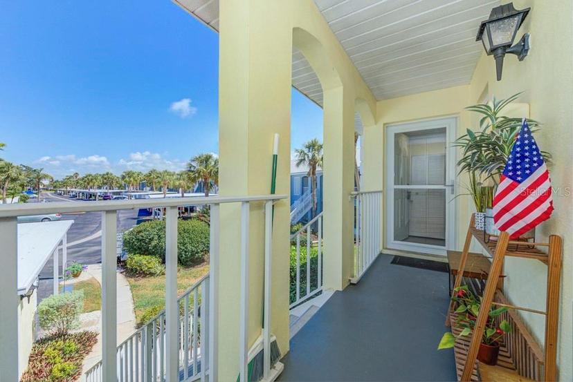Picture of 446 Cerromar Road Unit 291, Venice FL 34293