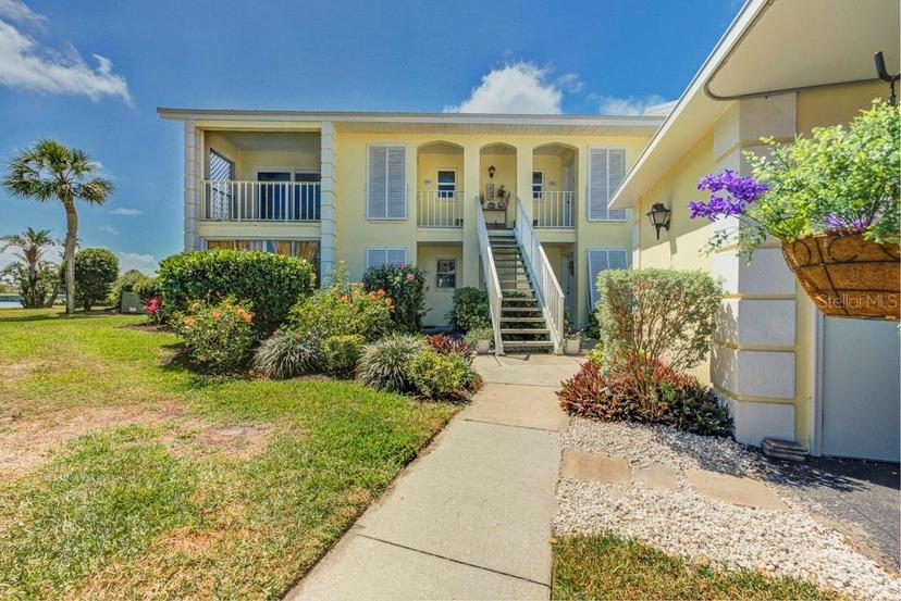 Picture of 446 Cerromar Road Unit 291, Venice FL 34293
