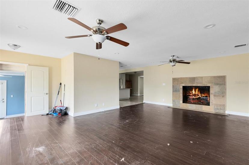 Picture of 9426 Sombrero Avenue, Apopka FL 32703