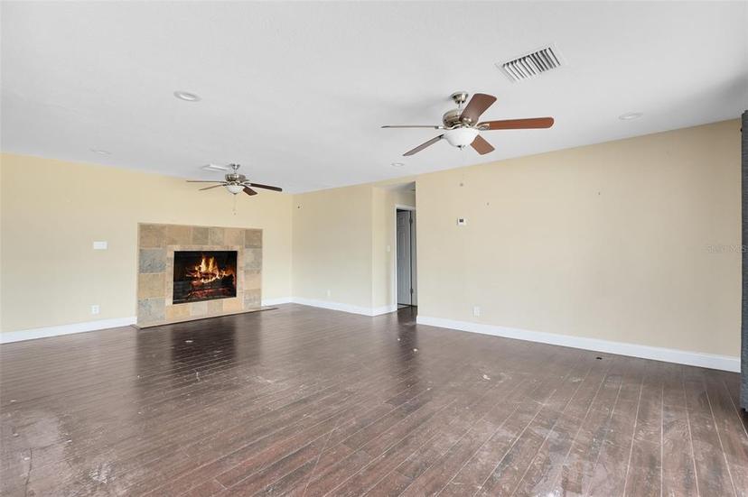 Picture of 9426 Sombrero Avenue, Apopka FL 32703