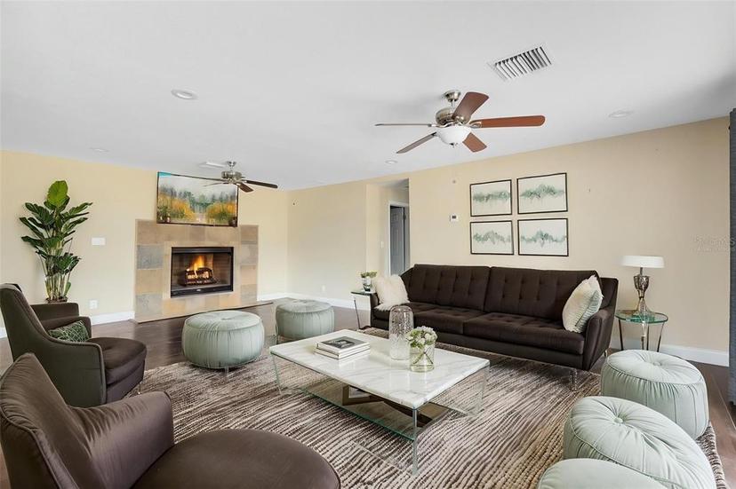 Picture of 9426 Sombrero Avenue, Apopka FL 32703