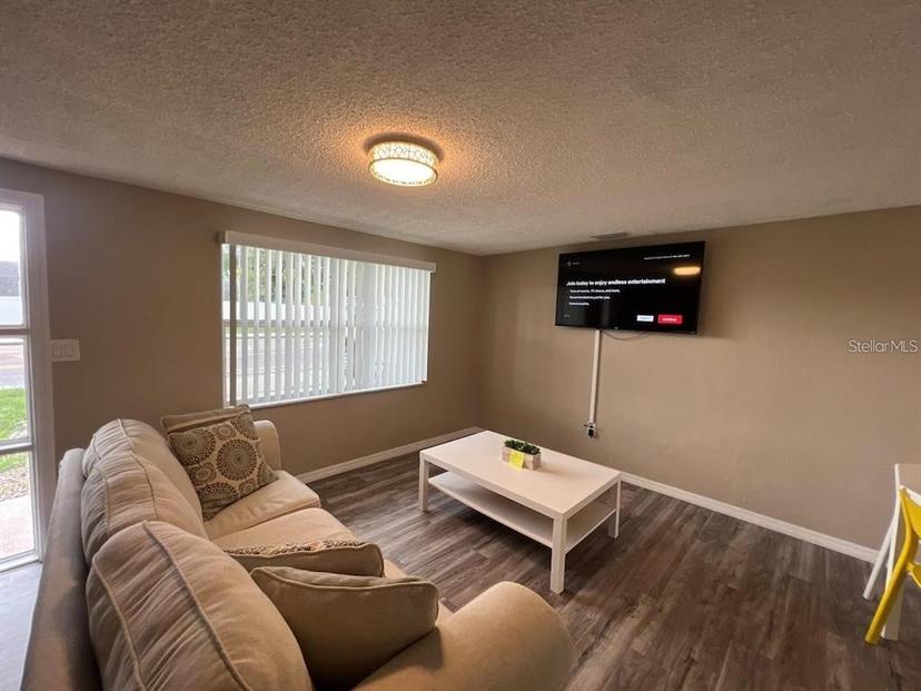 Picture of 6627 Main Street, New Port Richey FL 34653