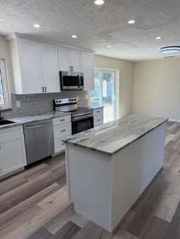 Picture of 4212 Pasadena Circle, Sarasota, FL 34233