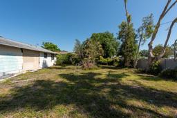Picture of 617 Edenville Avenue, Clearwater, FL 33764