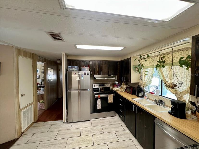 Picture of 27 Robin Road, Wildwood FL 34785