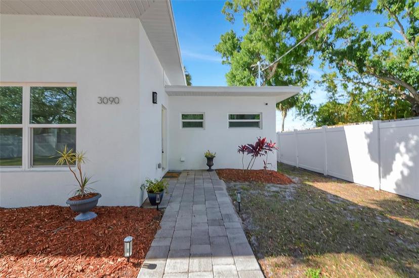 Picture of 3090 6Th Street, Sarasota FL 34237