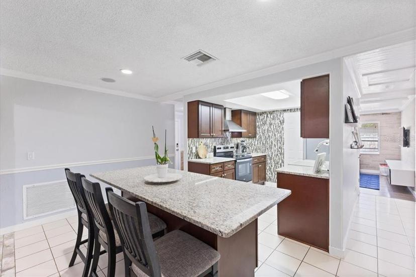 Picture of 417 S Alderwood Street, Winter Springs FL 32708