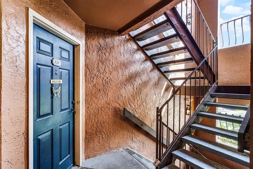Picture of 5140 Conroy Road Unit 28, Orlando FL 32811