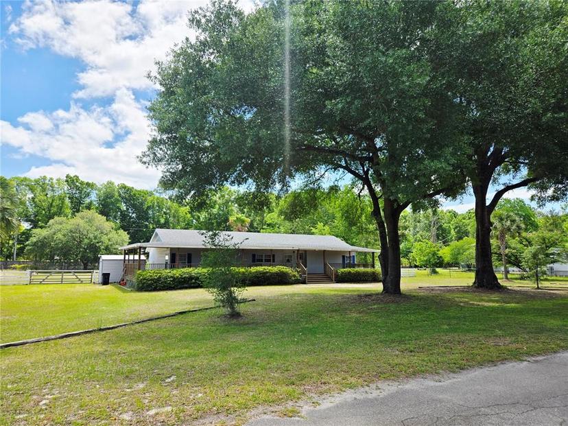Picture of 9605 SW 92 Street, Gainesville FL 32608