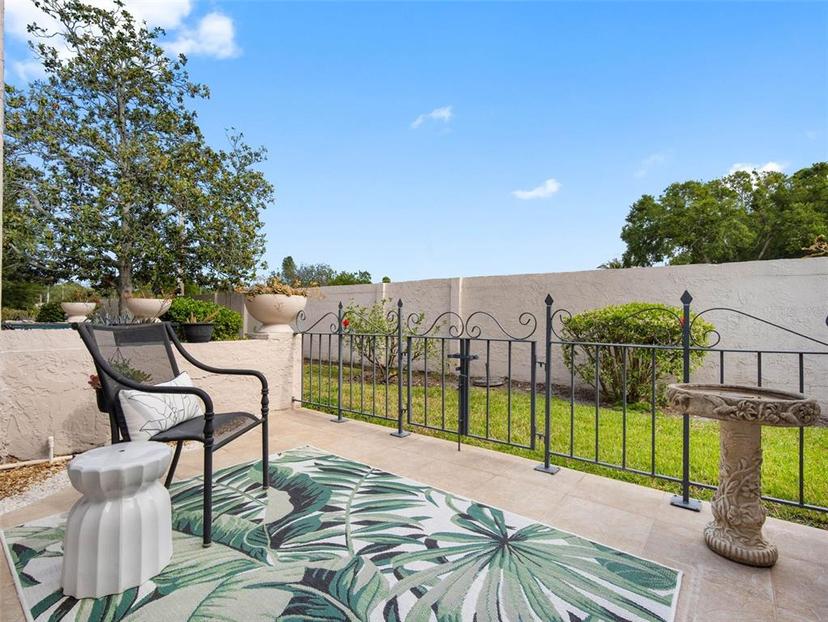 Picture of 1702 Cordova Green Unit 1702, Seminole FL 33777