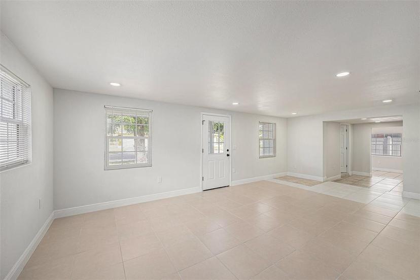Picture of 4915 N 37Th Street, Tampa FL 33610