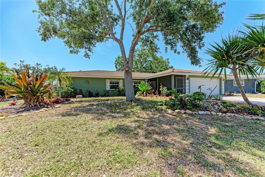 Picture of 3336 Pembrook Drive, Sarasota, FL 34239