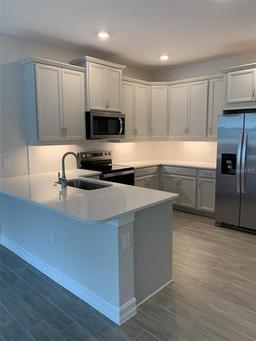 Picture of 240 Ibiza Loop, Venice, FL 34292