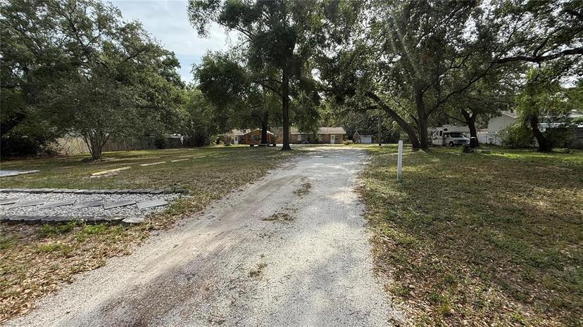 Picture of 11727 N Ola Avenue, Tampa FL 33612